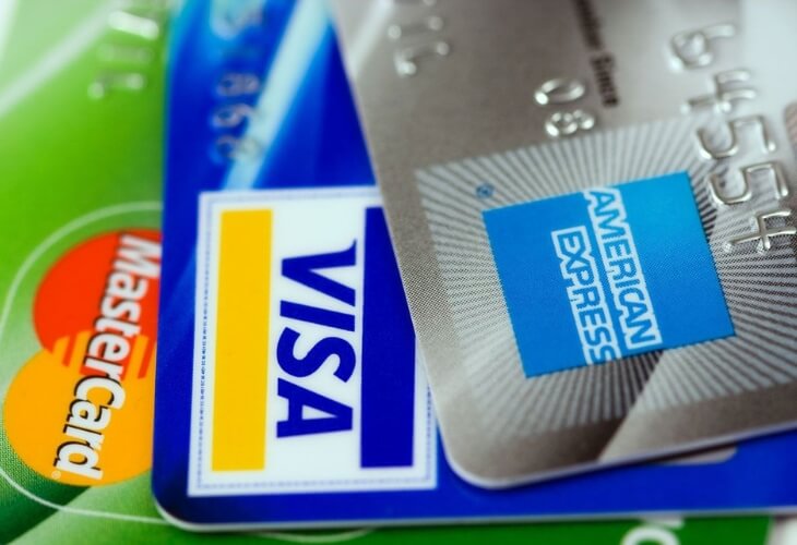 How to Spot and Avoid International Service Fees