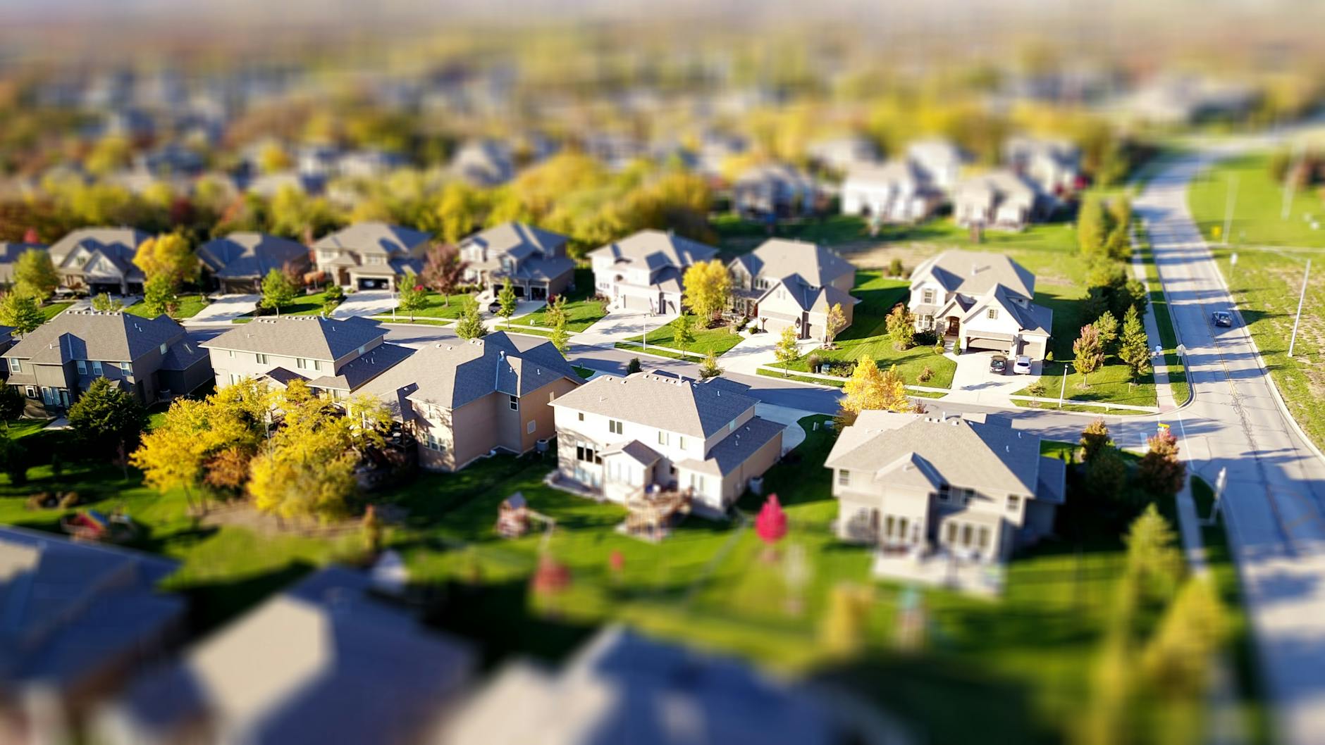 International real estate - currency exchange for property